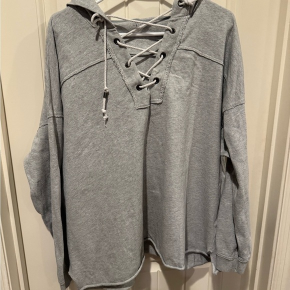 Aerie lace up oversized hoodie - Picture 3 of 6